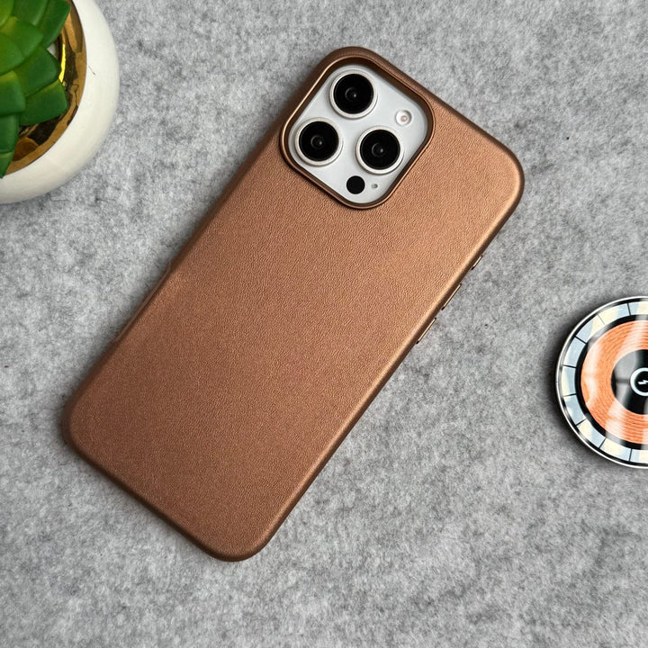 FRATO iPhone 16 Series Desert Gold iPhone 16 Pro Max Luxury Classic PU Leather MagSafe Supported Case