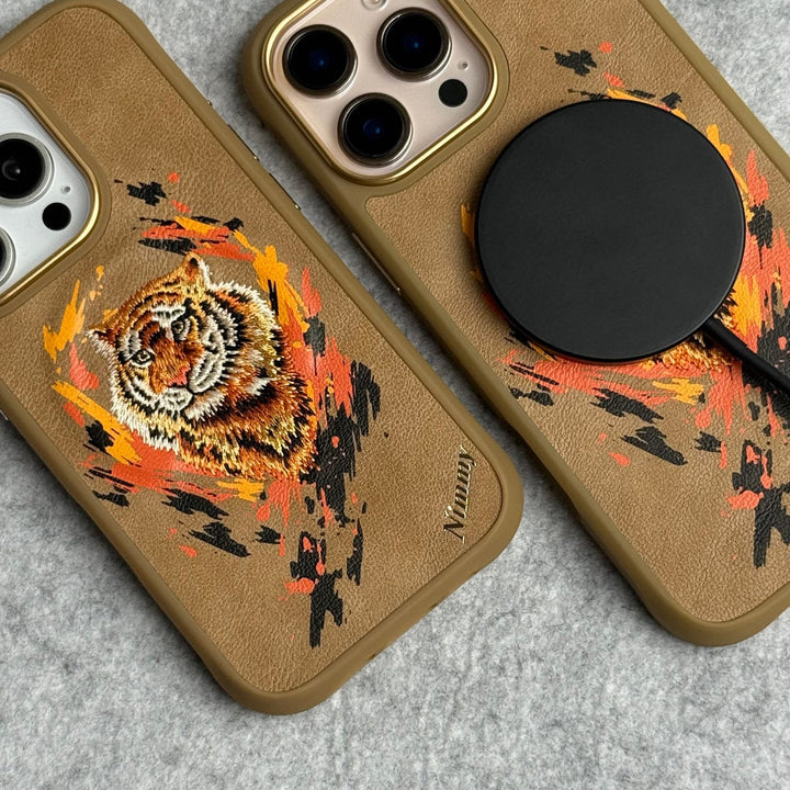 FRATO iPhone 16 Series iPhone 16 Pro Max / iPhone 16 Pro Wild Animal 3D Embroidery Tiger Face MagSafe Case