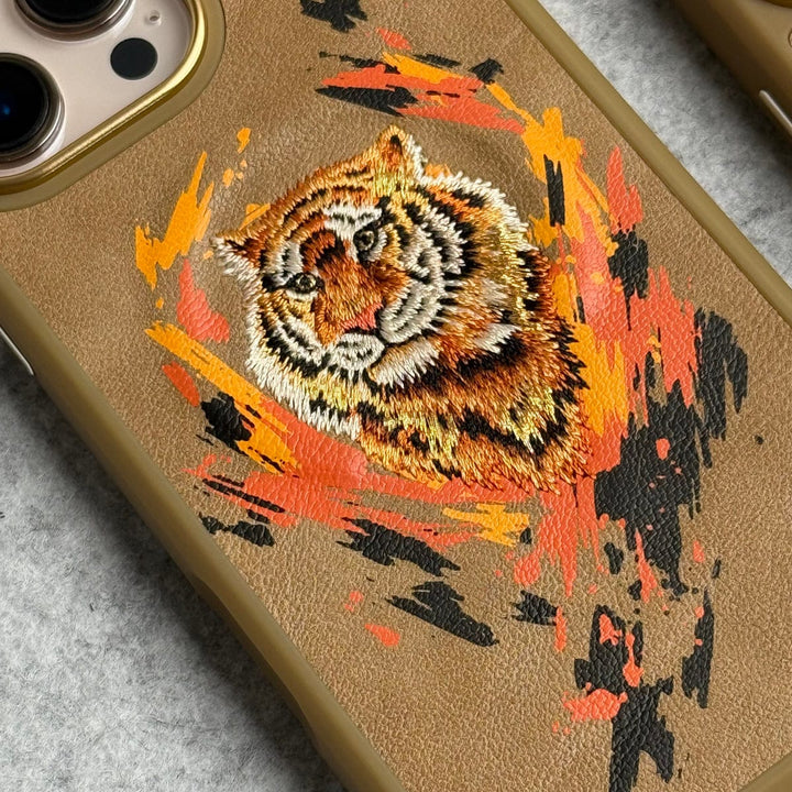 FRATO iPhone 16 Series iPhone 16 Pro Max / iPhone 16 Pro Wild Animal 3D Embroidery Tiger Face MagSafe Case