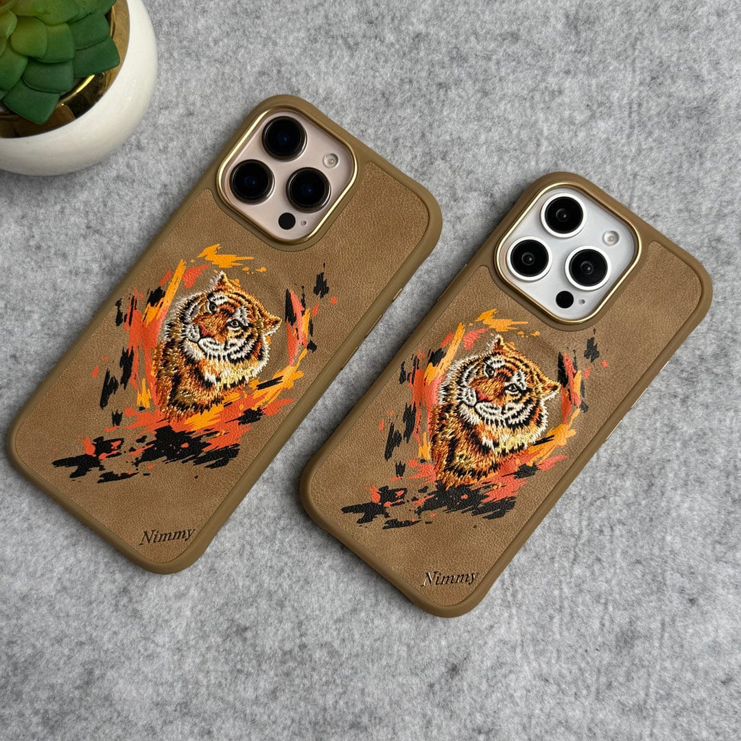 FRATO iPhone 16 Series iPhone 16 Pro Max / iPhone 16 Pro Wild Animal 3D Embroidery Tiger Face MagSafe Case