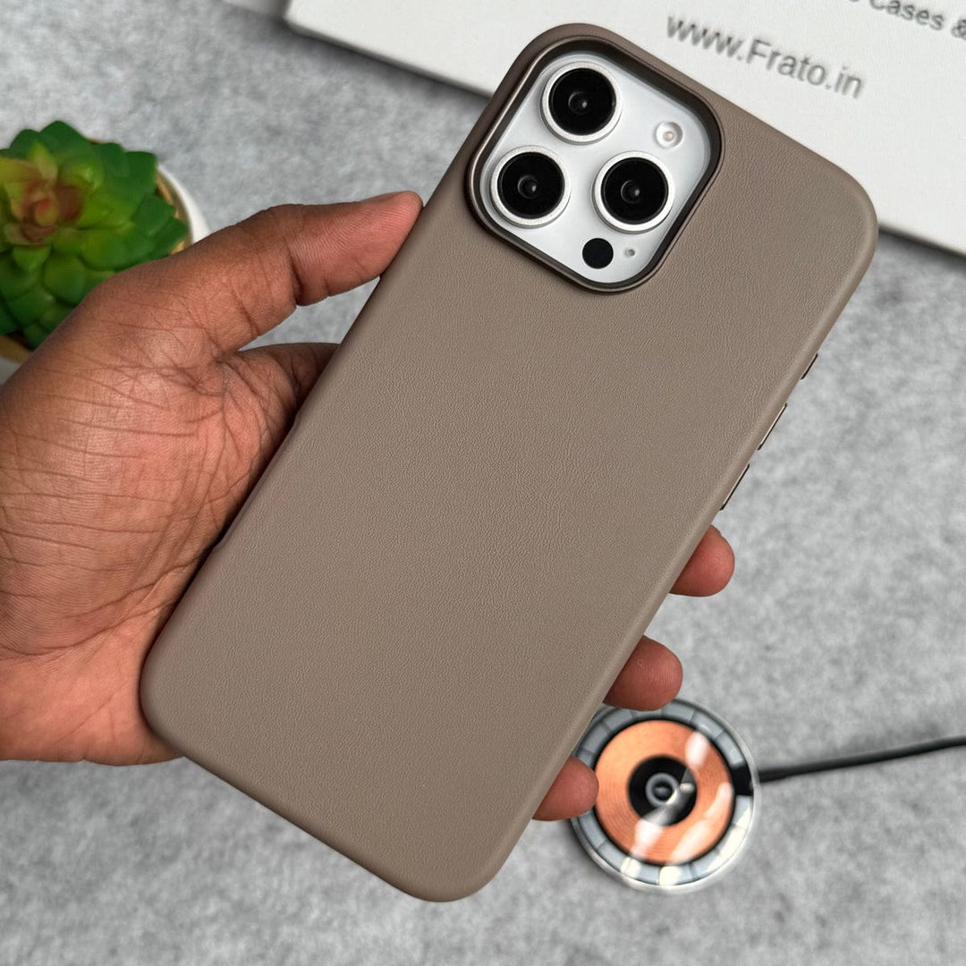 FRATO iPhone 16 Series iPhone 16 Pro Max Luxury Classic PU Leather MagSafe Supported Case