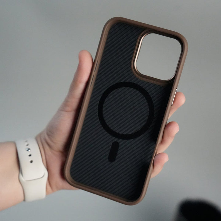 FRATO iPhone 16 Series iPhone 16 Series Carbon Fiber Design MagSafe Cover