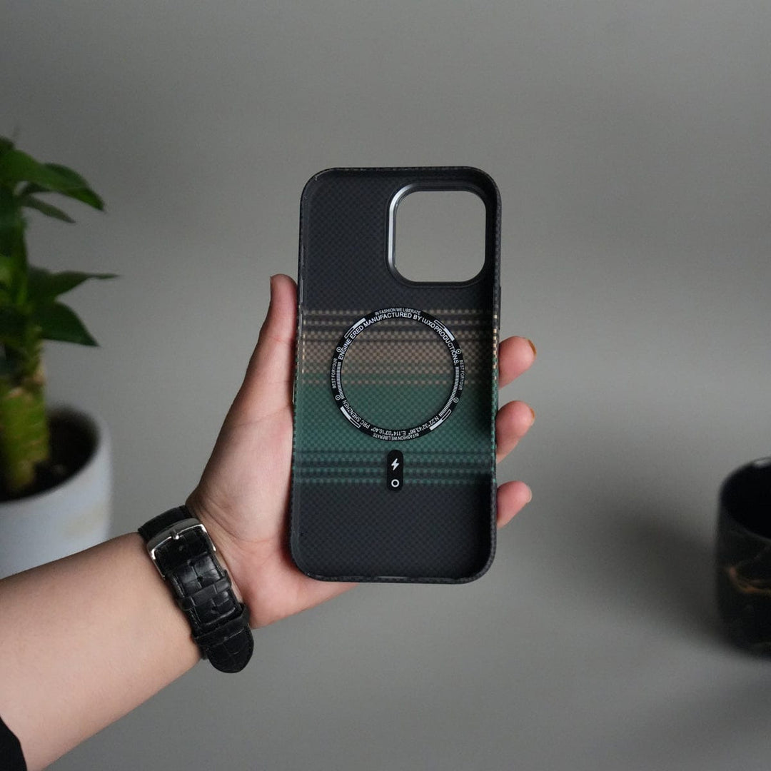 FRATO iPhone 16 Series iPhone 16 Series Carbon Fiber Texture Design Hard Pc MagSafe Case Cover GreenOrange