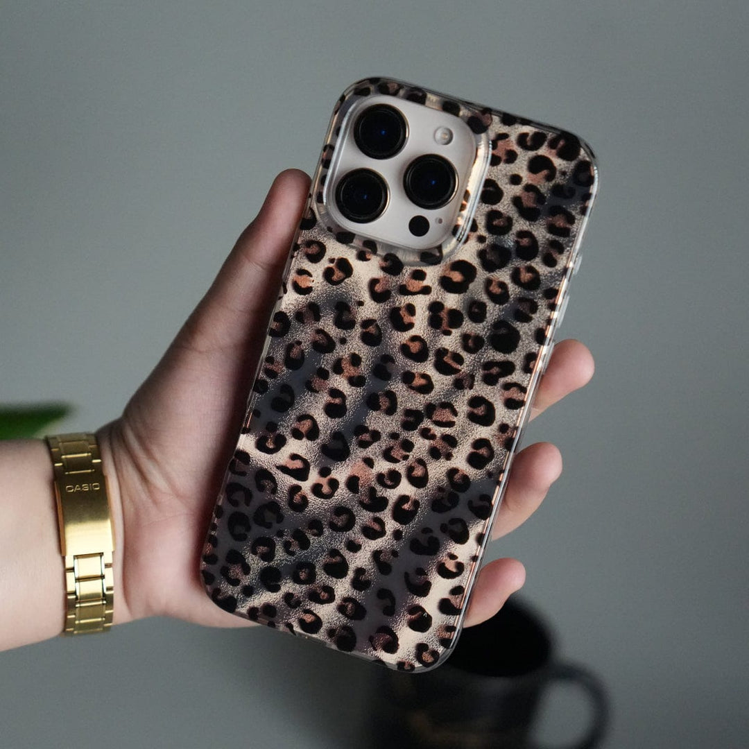 FRATO iPhone 16 Series iPhone 16 Series Leopard Print Case with Beaded Wrist Strap | Cute Transparent Designer Cover