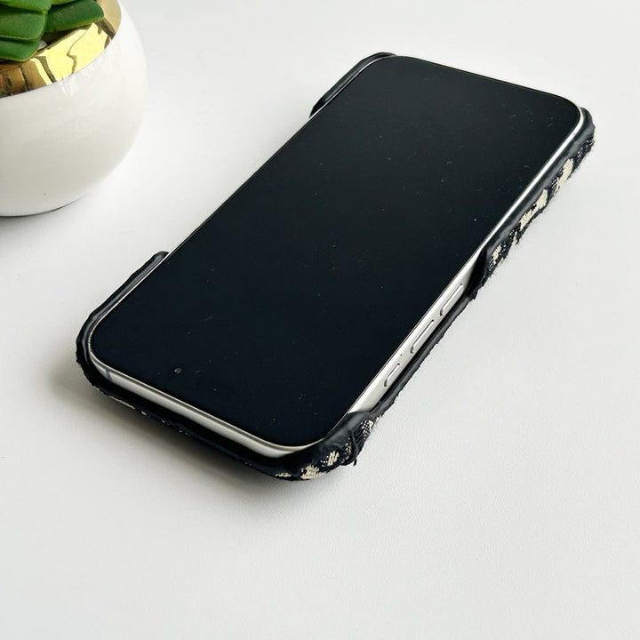 FRATO iPhone 16 Series iPhone 16 Series luxury Brand CD Card Holder Case Cover (Black)