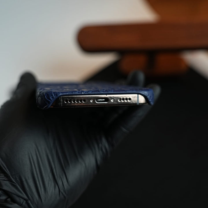 FRATO iPhone 16 Series iPhone 16 Series Premium Embossed PU Leather Designer Pattern Slim Protective Case