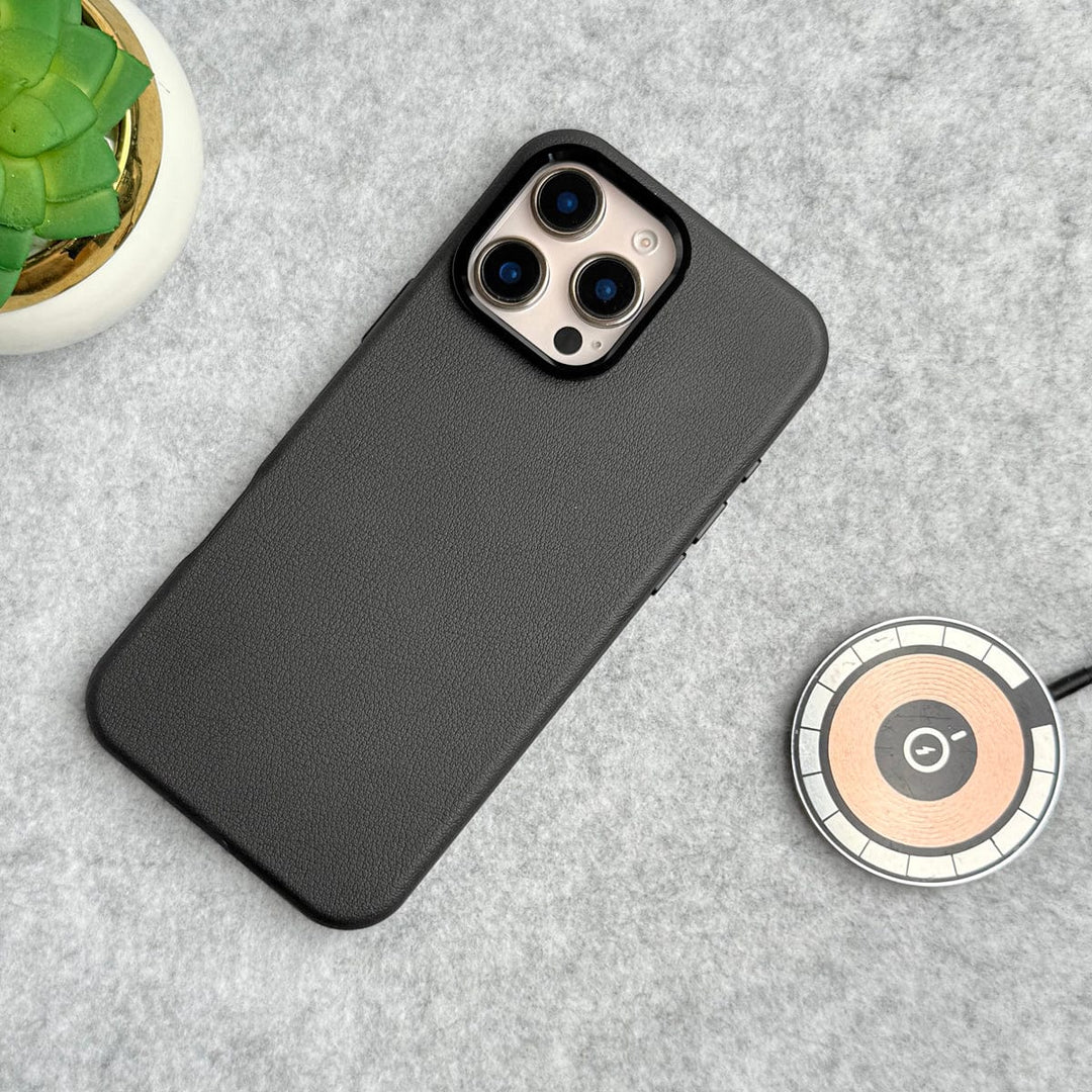 FRATO iPhone 16 Series iPhone 16 Series Premium Leather Texture Metal Camera Bump MagSafe Cover