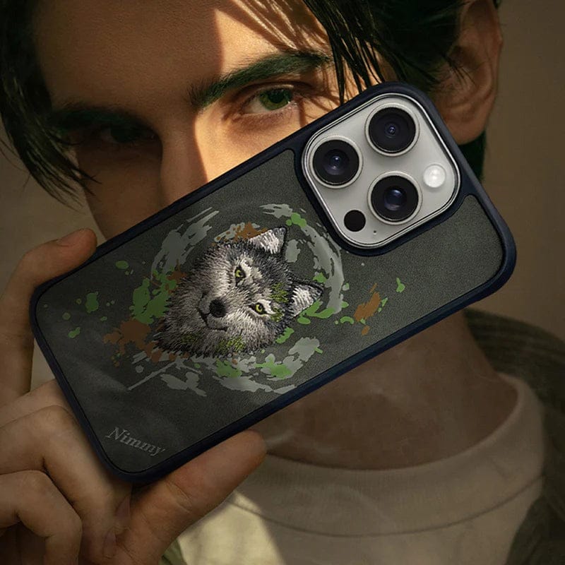 FRATO iPhone 16 Series iPhone 16 Series Wild Animal 3D Embroidery MagSafe Case