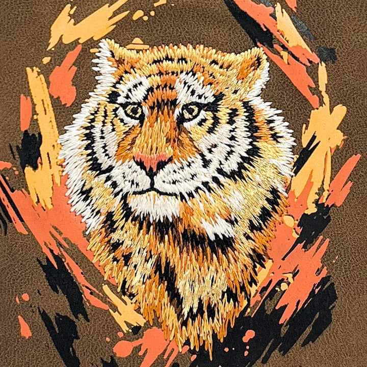 FRATO iPhone 16 Series iPhone 16 Series Wild Animal 3D Embroidery MagSafe Case
