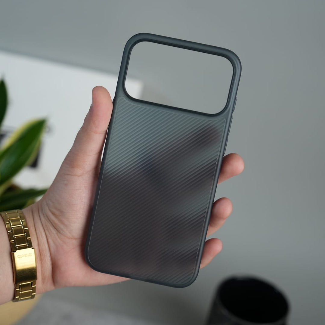 FRATO iPhone 17 Series 17 Pro Max / Blue iPhone 17 Series Paper Thin Frosted Case | Lightweight Cover