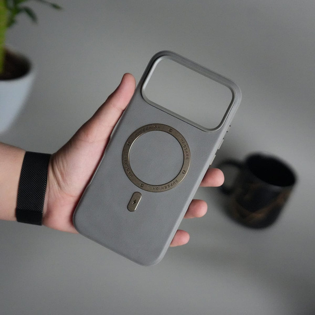 FRATO iPhone 17 Series 17 Pro / Titanium Gray iPhone 17 Series Premium PU Leather Metal MagSafe Ring Case