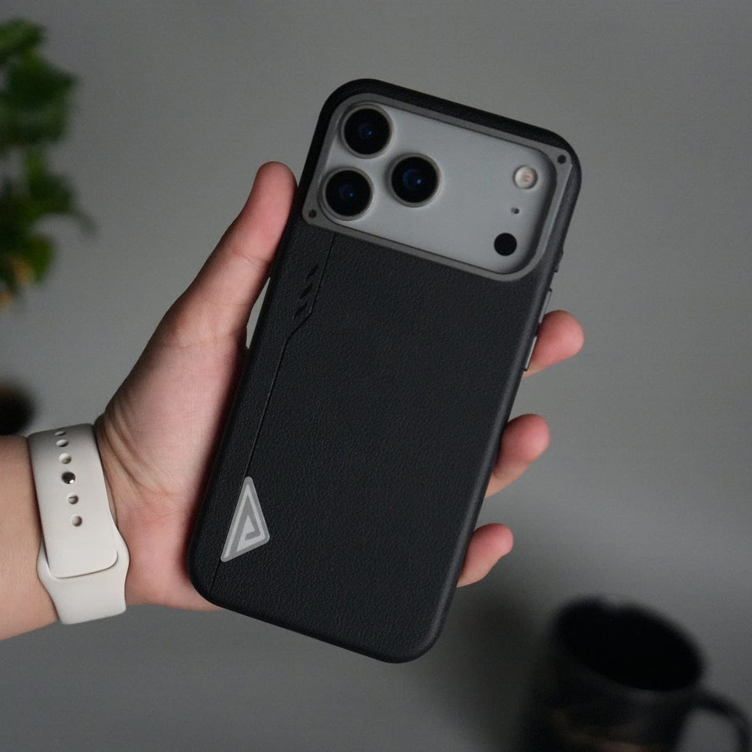 FRATO iPhone 17 Series Black iPhone 17 Pro Max Leather Texture MagSafe PVC NUIU Case With Metal Camera Bump