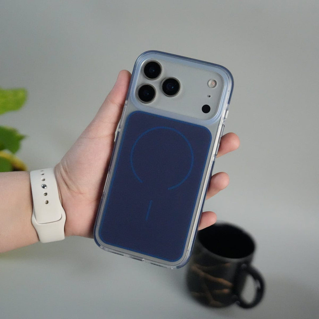FRATO iPhone 17 Series Blue iPhone 17 Pro Max Transparent Soft Edge MagSafe Case Cover