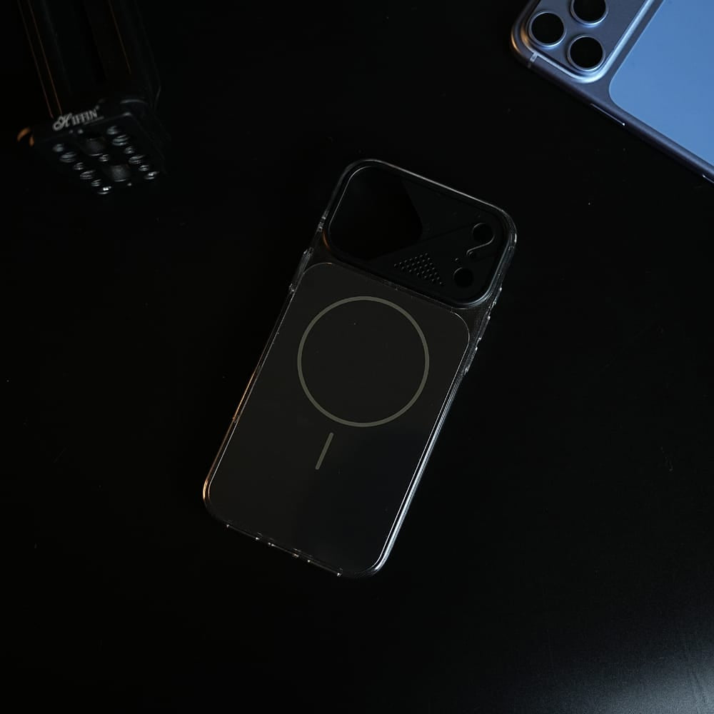 FRATO iPhone 17 Series CrystalMag Pro Magnetic Case for iPhone