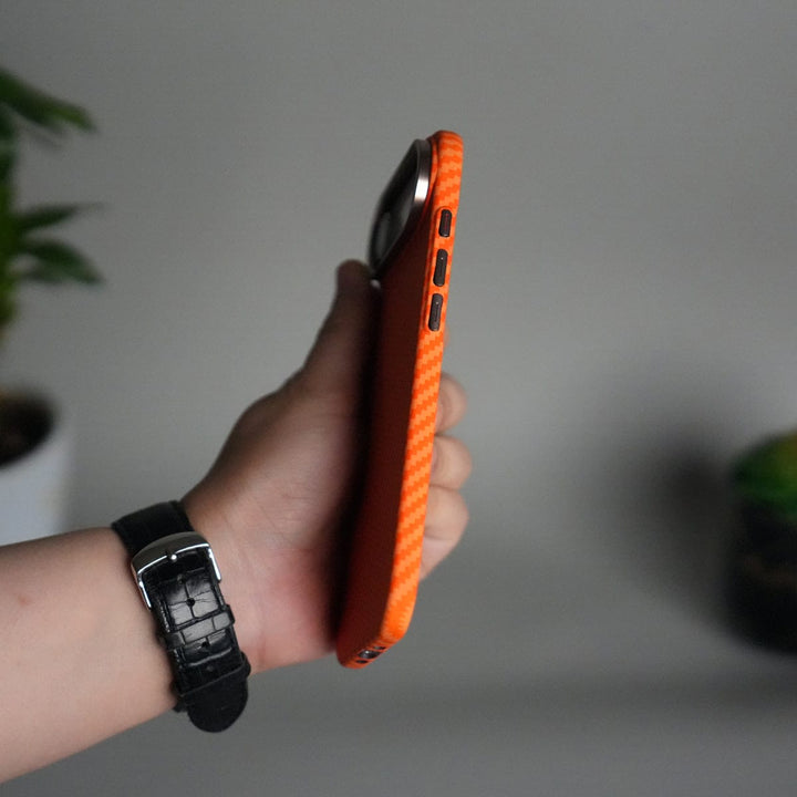 FRATO iPhone 17 Series iPhone 17 Air Carbon Fiber Texture Design Hard Pc MagSafe Case Cover OrangeCarbon