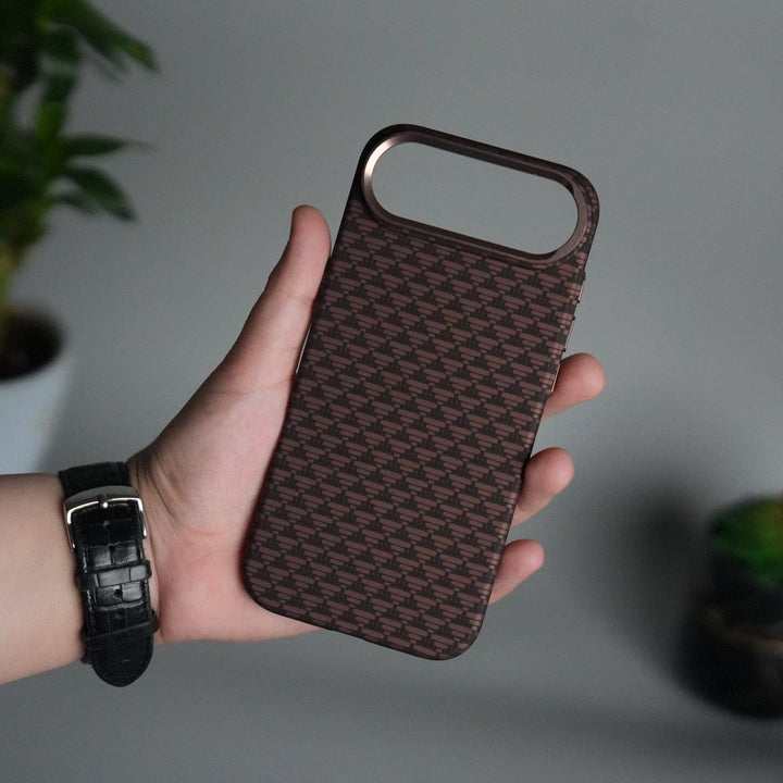 FRATO iPhone 17 Series iPhone 17 Air Carbon Fiber Texture Design Hard Pc MagSafe Case Cover Tringle Pattern