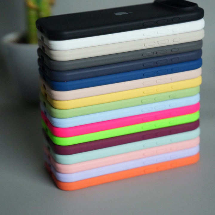 FRATO iPhone 17 Series iPhone 17 Air Liquid Silicone Case Cover (Beige)