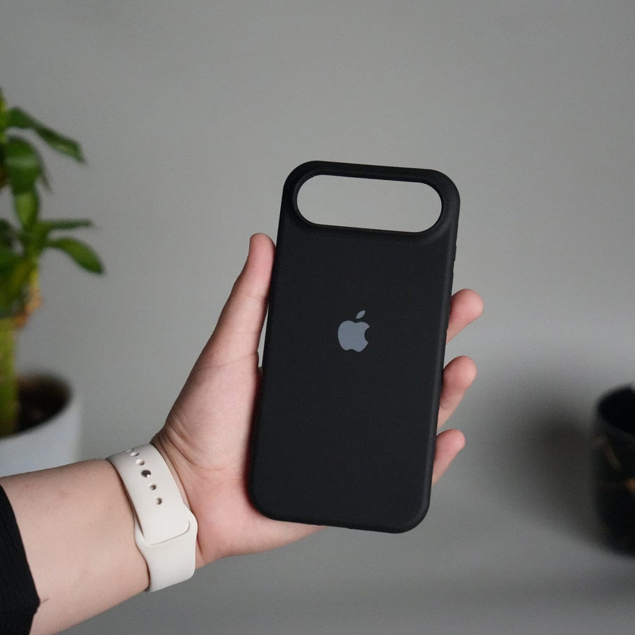 FRATO iPhone 17 Series iPhone 17 Air Liquid Silicone Case Cover (Black)