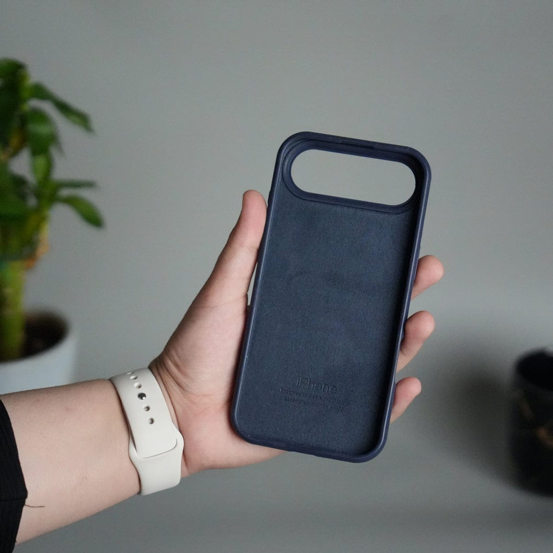 FRATO iPhone 17 Series iPhone 17 Air Liquid Silicone Case Cover (Dark Blue)