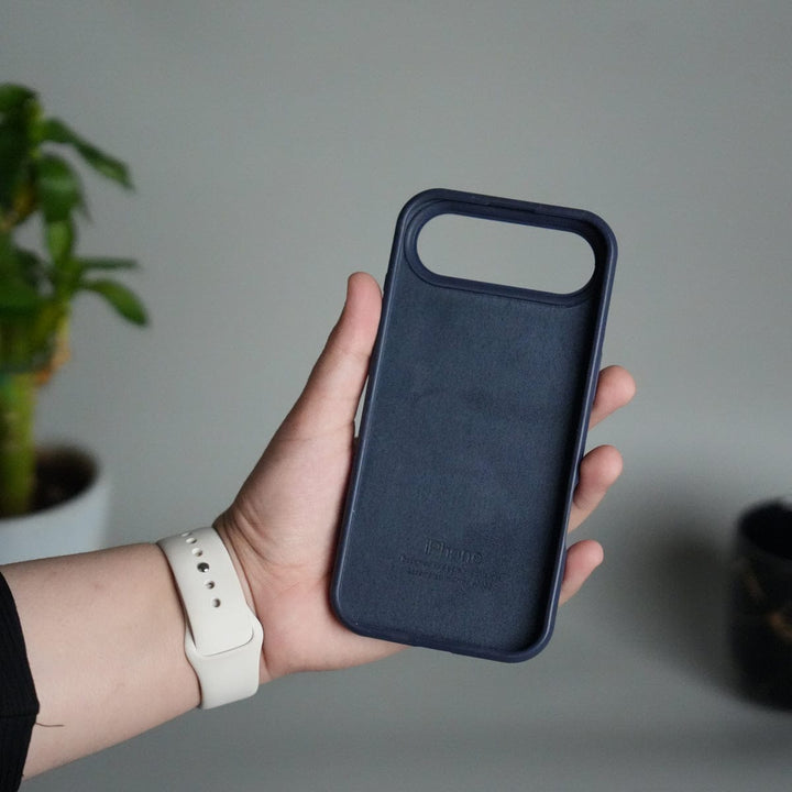 FRATO iPhone 17 Series iPhone 17 Air Liquid Silicone Case Cover (Dark Blue)