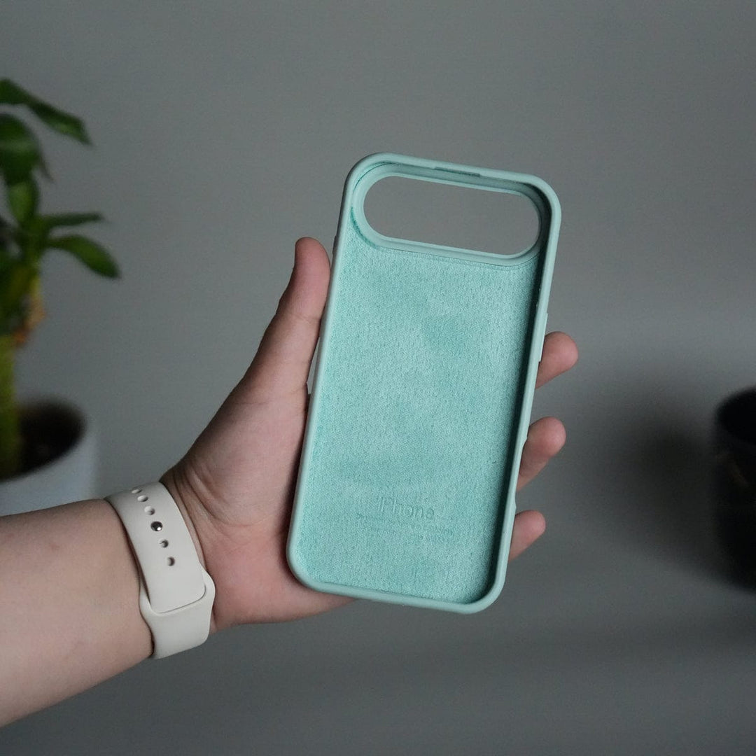 FRATO iPhone 17 Series iPhone 17 Air Liquid Silicone Case Cover (Mint Green)