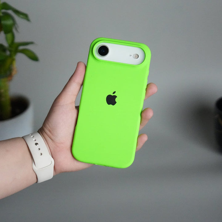 FRATO iPhone 17 Series iPhone 17 Air Liquid Silicone Case Cover (Neon Green)
