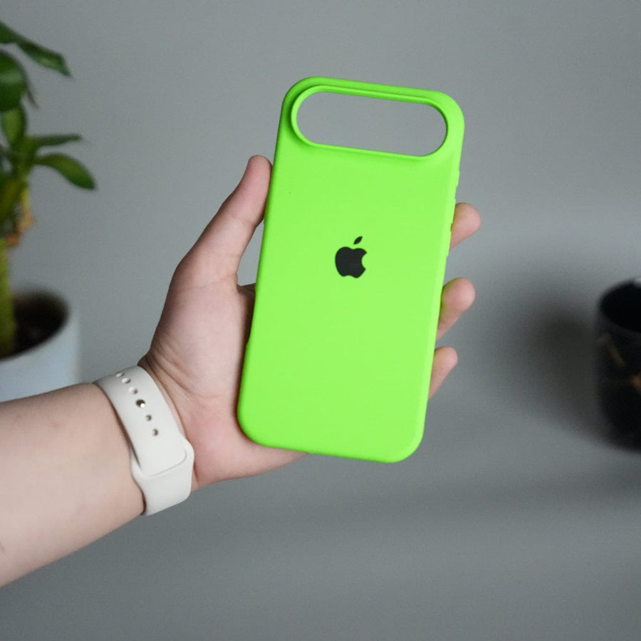 FRATO iPhone 17 Series iPhone 17 Air Liquid Silicone Case Cover (Neon Green)