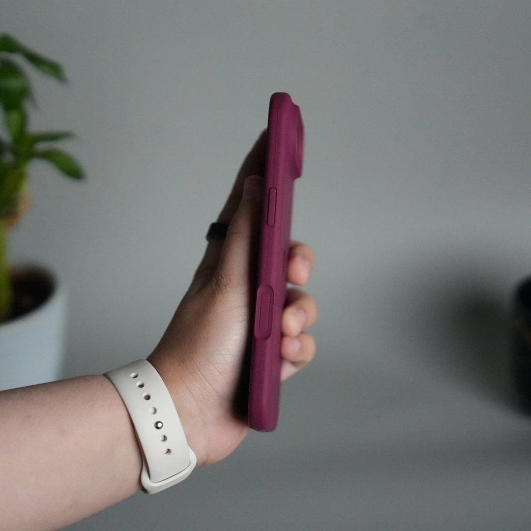 FRATO iPhone 17 Series iPhone 17 Air Liquid Silicone Case Cover (Plum)