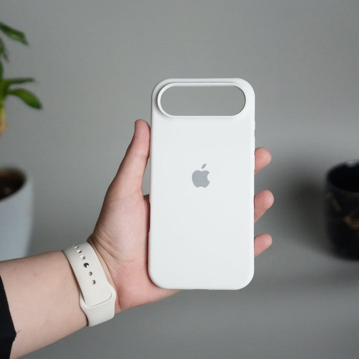 FRATO iPhone 17 Series iPhone 17 Air Liquid Silicone Case Cover (White)