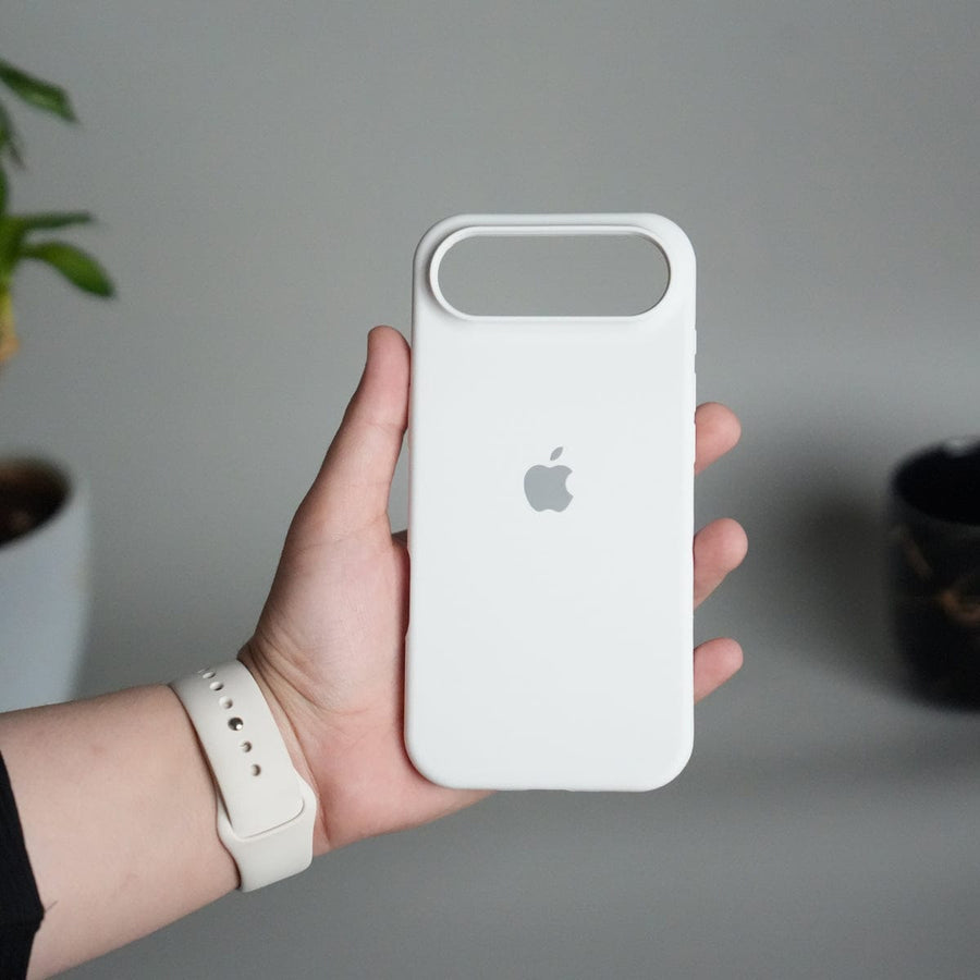 FRATO iPhone 17 Series iPhone 17 Air Liquid Silicone Case Cover (White)