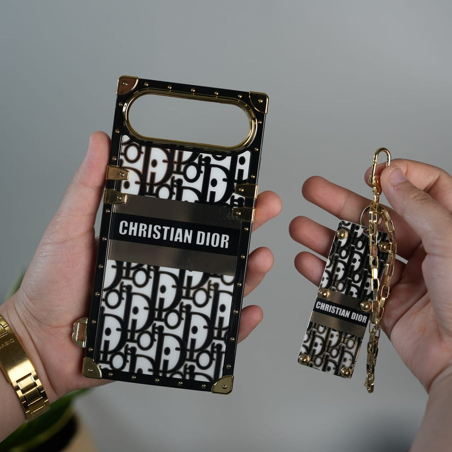 FRATO iPhone 17 Series iPhone 17 Air Luxury CD Trunk Case Cover With Chain