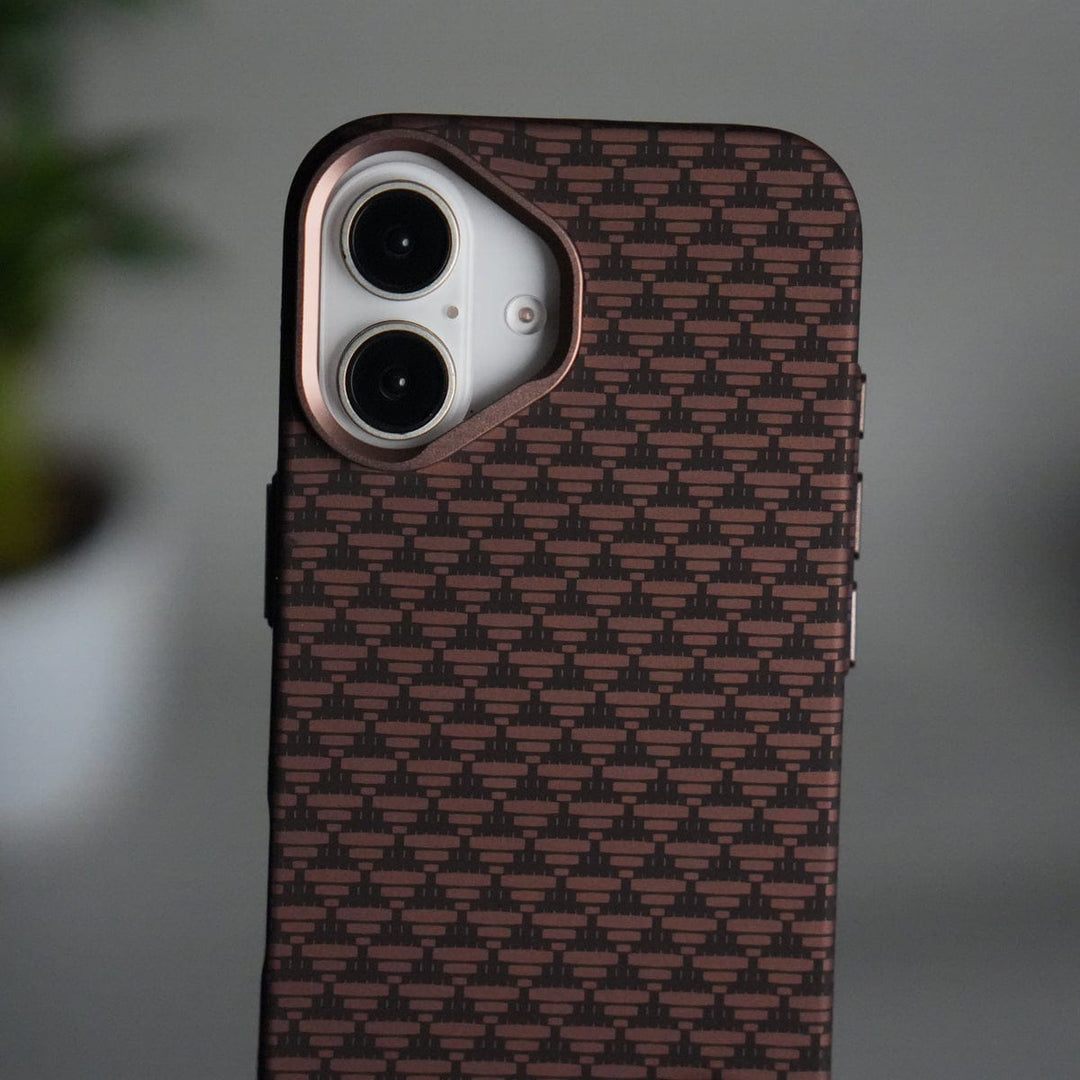 FRATO iPhone 17 Series iPhone 17 Carbon Fiber Texture Design Hard Pc MagSafe Case Cover Tringle Pattern