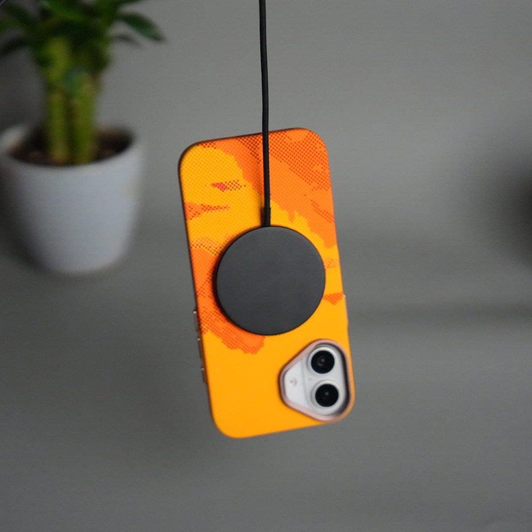 FRATO iPhone 17 Series iPhone 17 Carbon Fiber Texture Design Hard Pc MagSafe Case Cover YellowHill