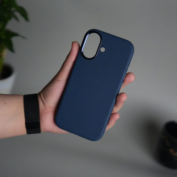 FRATO iPhone 17 Series iPhone 17 Leather Texture Design PVC Case With Metal Camera Bump