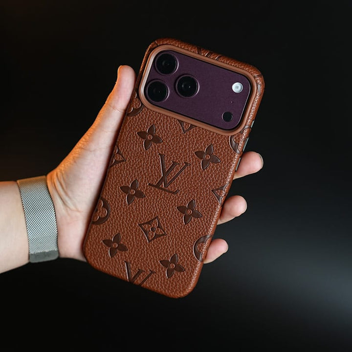 FRATO iPhone 17 Series iPhone 17 Pro / Brown Premium Monogram Pattern Leather-Texture Case for iPhone 17 Series | Protective Back Cover