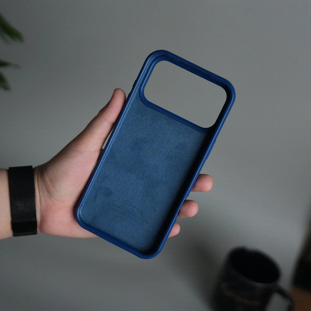 FRATO iPhone 17 Series iPhone 17 Pro Liquid Silicone Case Cover (Pacific Blue)