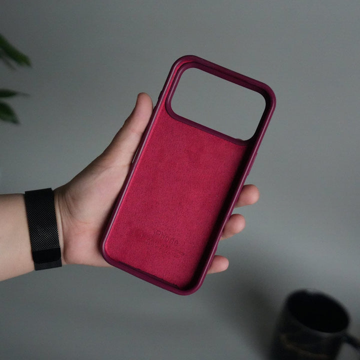 FRATO iPhone 17 Series iPhone 17 Pro Liquid Silicone Case Cover (Plum)
