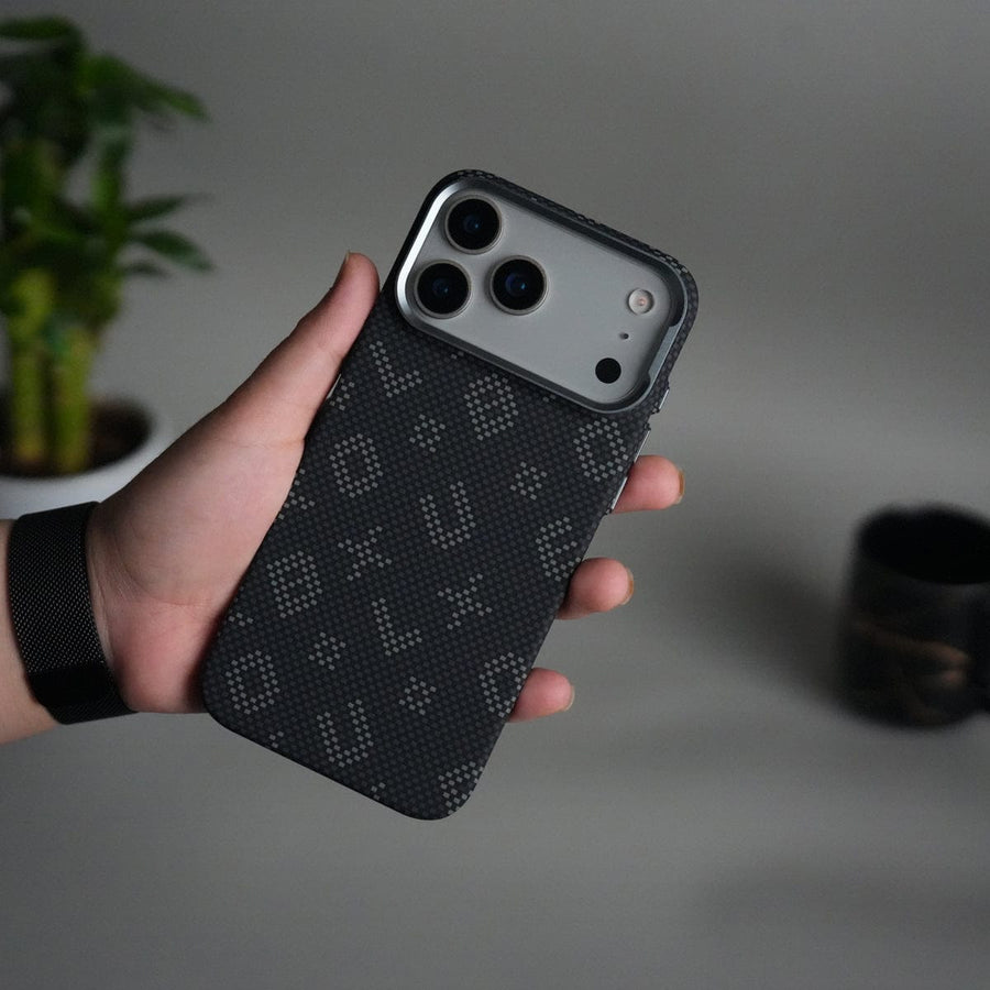 FRATO iPhone 17 Series iPhone 17 Pro Max Aramid Fiber Case | Slim MagSafe Cover | Black