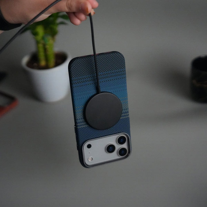 FRATO iPhone 17 Series iPhone 17 Pro Max Carbon Fiber Texture Design Hard Pc MagSafe Case Cover BlueGreen