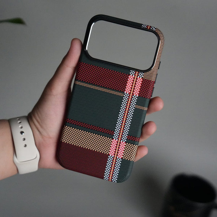 FRATO iPhone 17 Series iPhone 17 Pro Max Carbon Fiber Texture Design Hard Pc MagSafe Case Cover GreenRed
