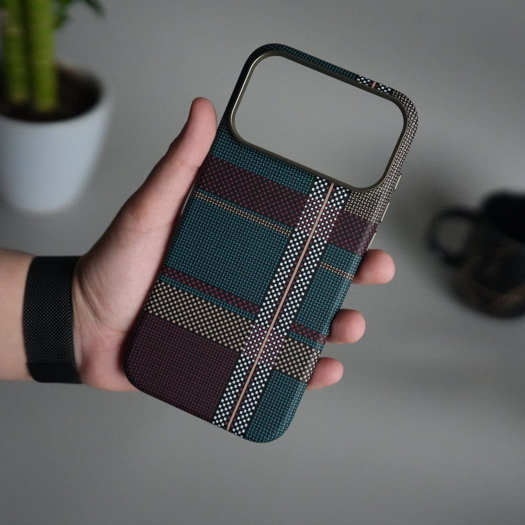 FRATO iPhone 17 Series iPhone 17 Pro Max Carbon Fiber Texture Design Hard Pc MagSafe Case Cover RedWhite