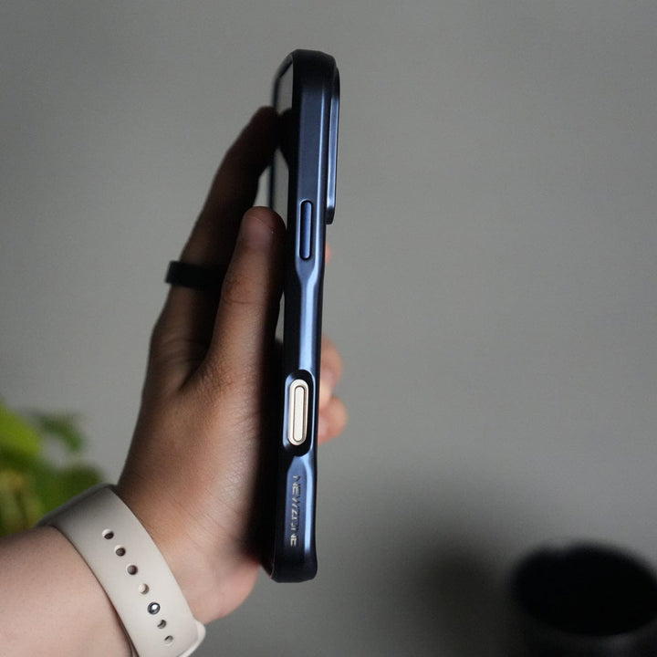 FRATO iPhone 17 Series iPhone 17 Pro Max Electroplated Frame Transparent Magsafe Case