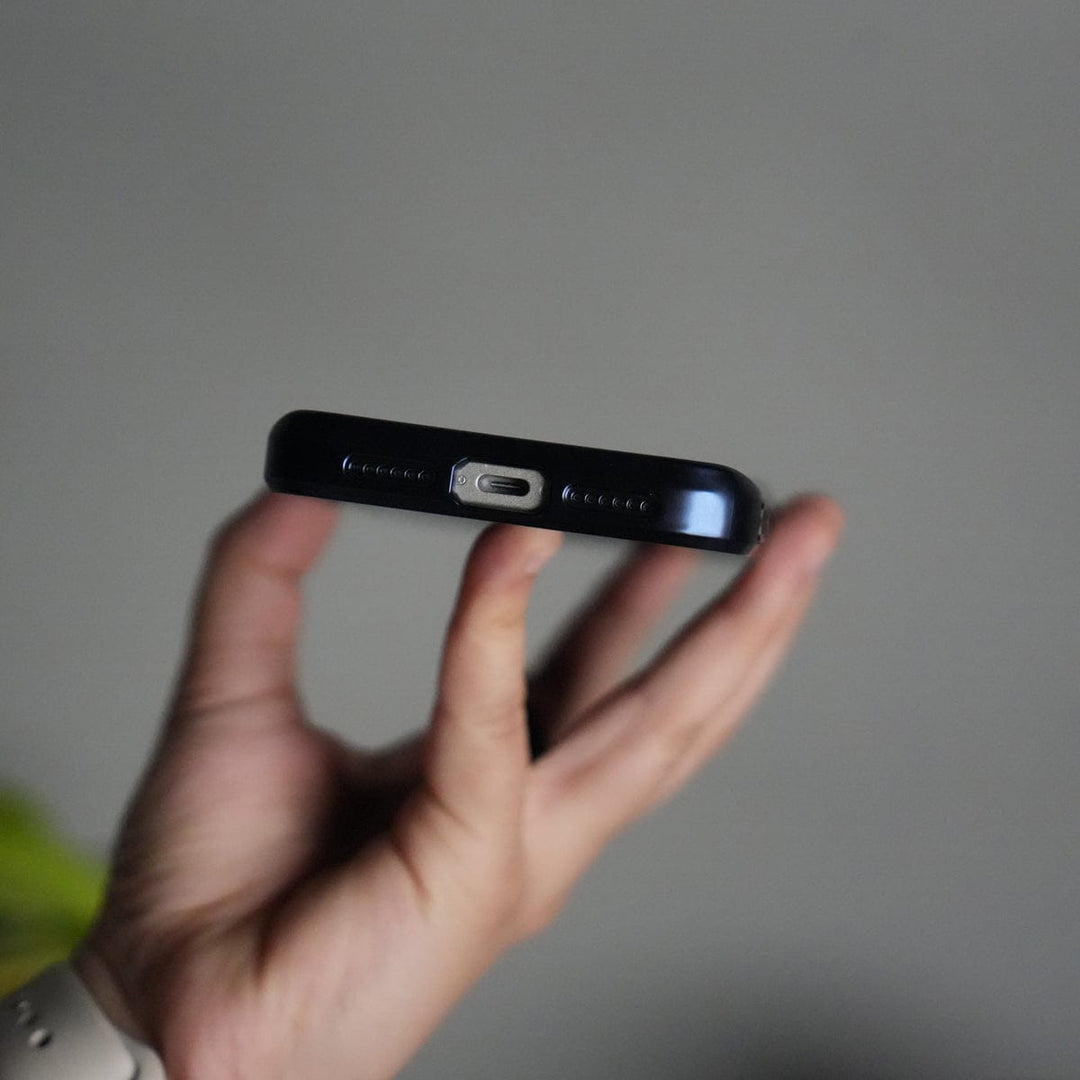 FRATO iPhone 17 Series iPhone 17 Pro Max Electroplated Frame Transparent Magsafe Case