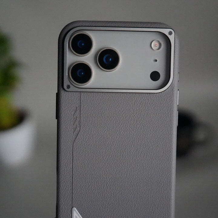 FRATO iPhone 17 Series iPhone 17 Pro Max Leather Texture MagSafe PVC NUIU Case With Metal Camera Bump