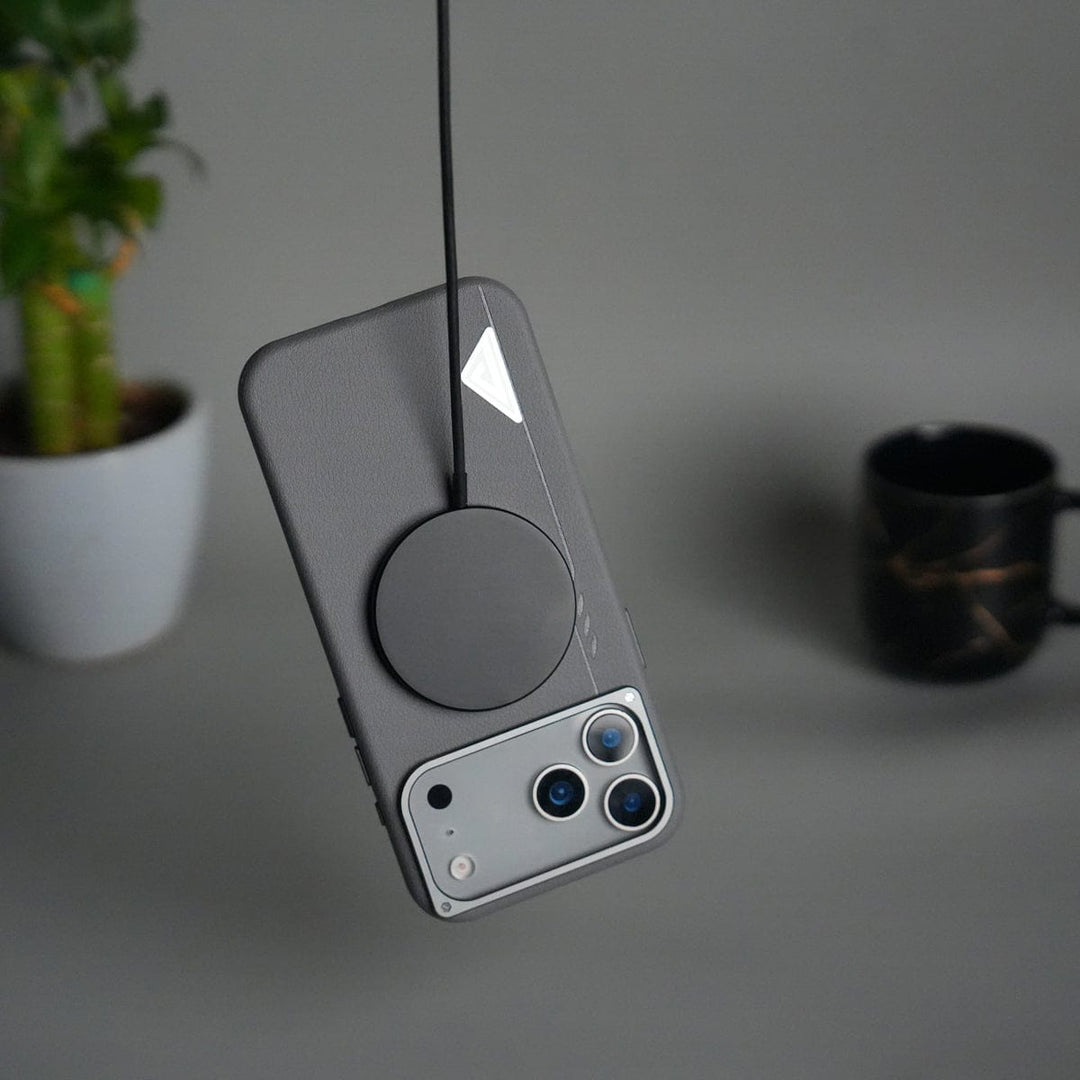 FRATO iPhone 17 Series iPhone 17 Pro Max Leather Texture MagSafe PVC NUIU Case With Metal Camera Bump