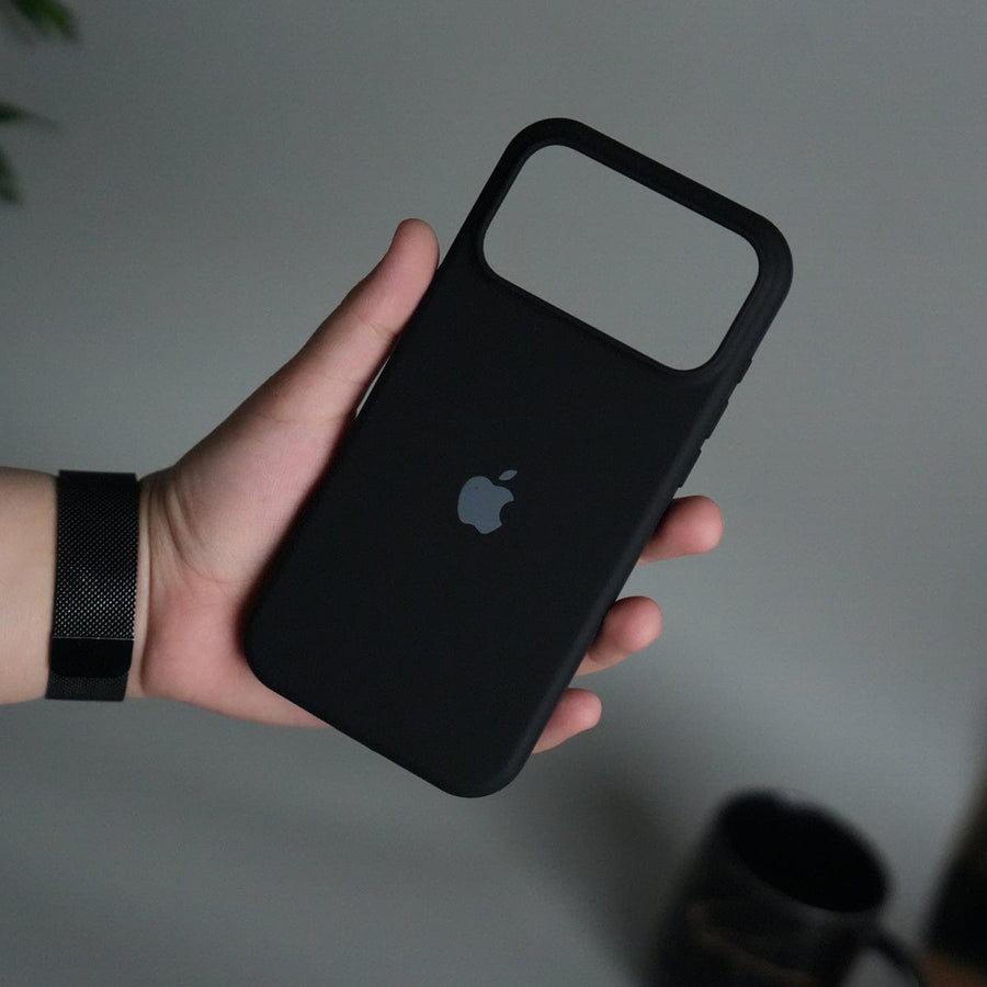 FRATO iPhone 17 Series iPhone 17 Pro Max Liquid Silicone Case Cover | Black