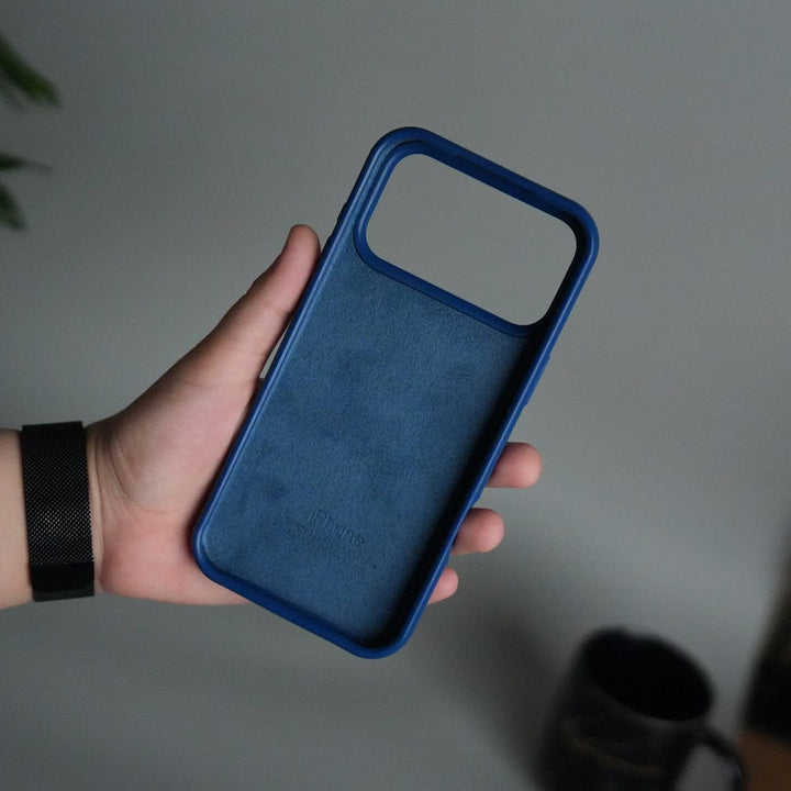 FRATO iPhone 17 Series iPhone 17 Pro Max Liquid Silicone Case Cover (Pacific Blue)
