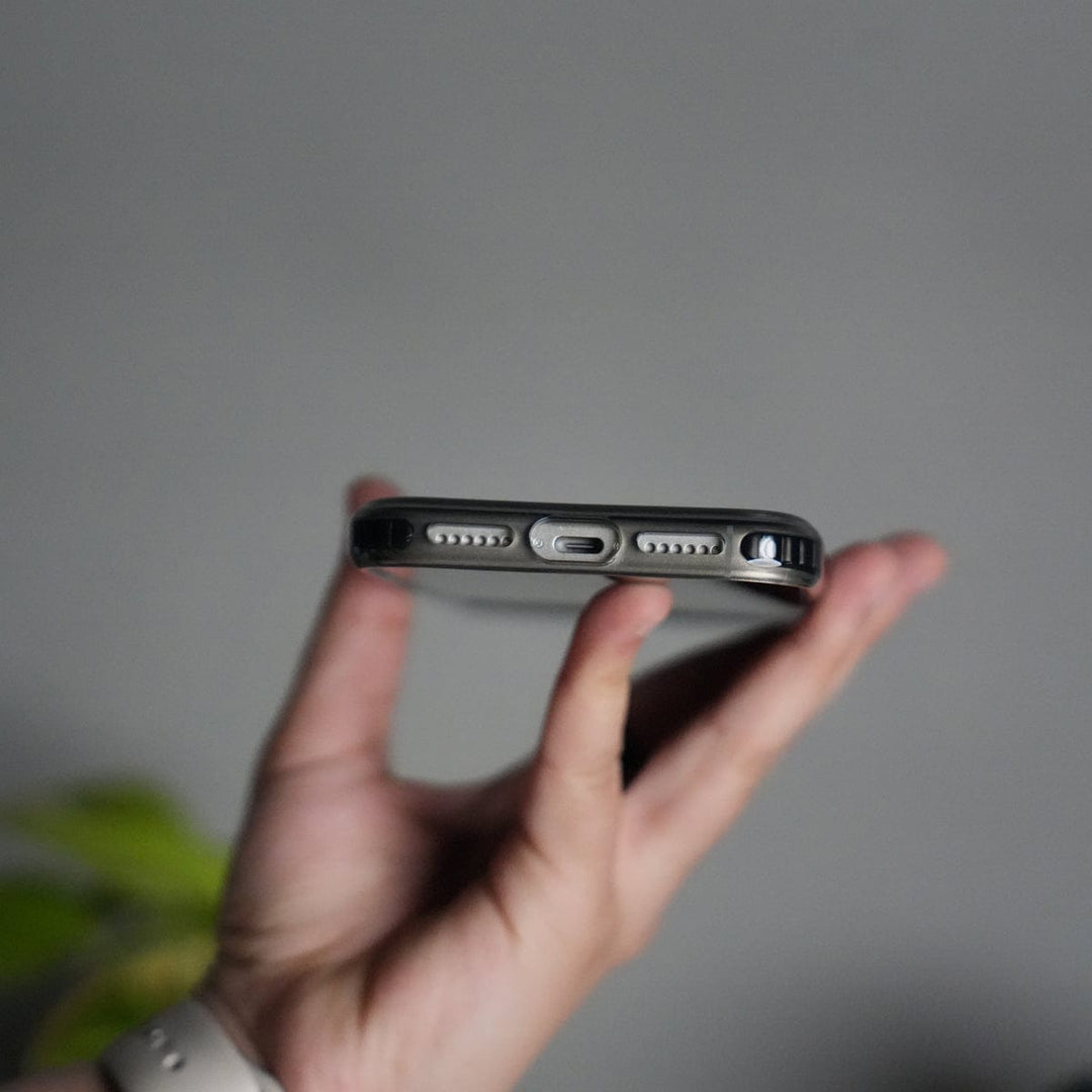 FRATO iPhone 17 Series iPhone 17 Pro Max MagSafe Suitcase Design Case | Shiny Texture Back Cover