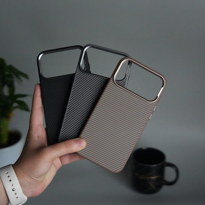 FRATO iPhone 17 Series iPhone 17 Pro Max Metal Camera Ring Carbon Fiber Design MagSafe Cover
