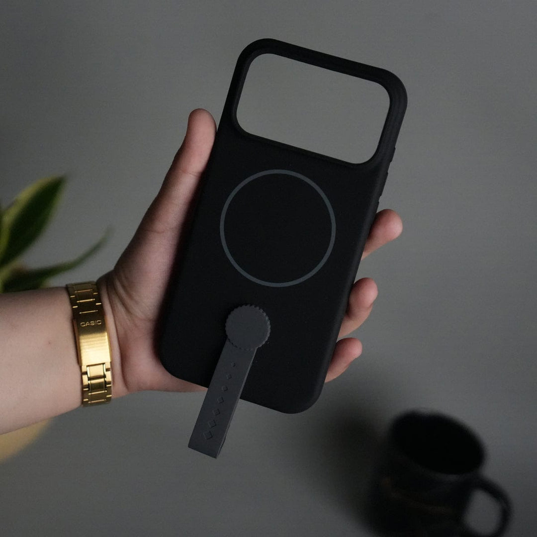 FRATO iPhone 17 Series iPhone 17 Pro Max Silicone Case | Magnetic Ring | Silicone Rotating Grip Strap Cover